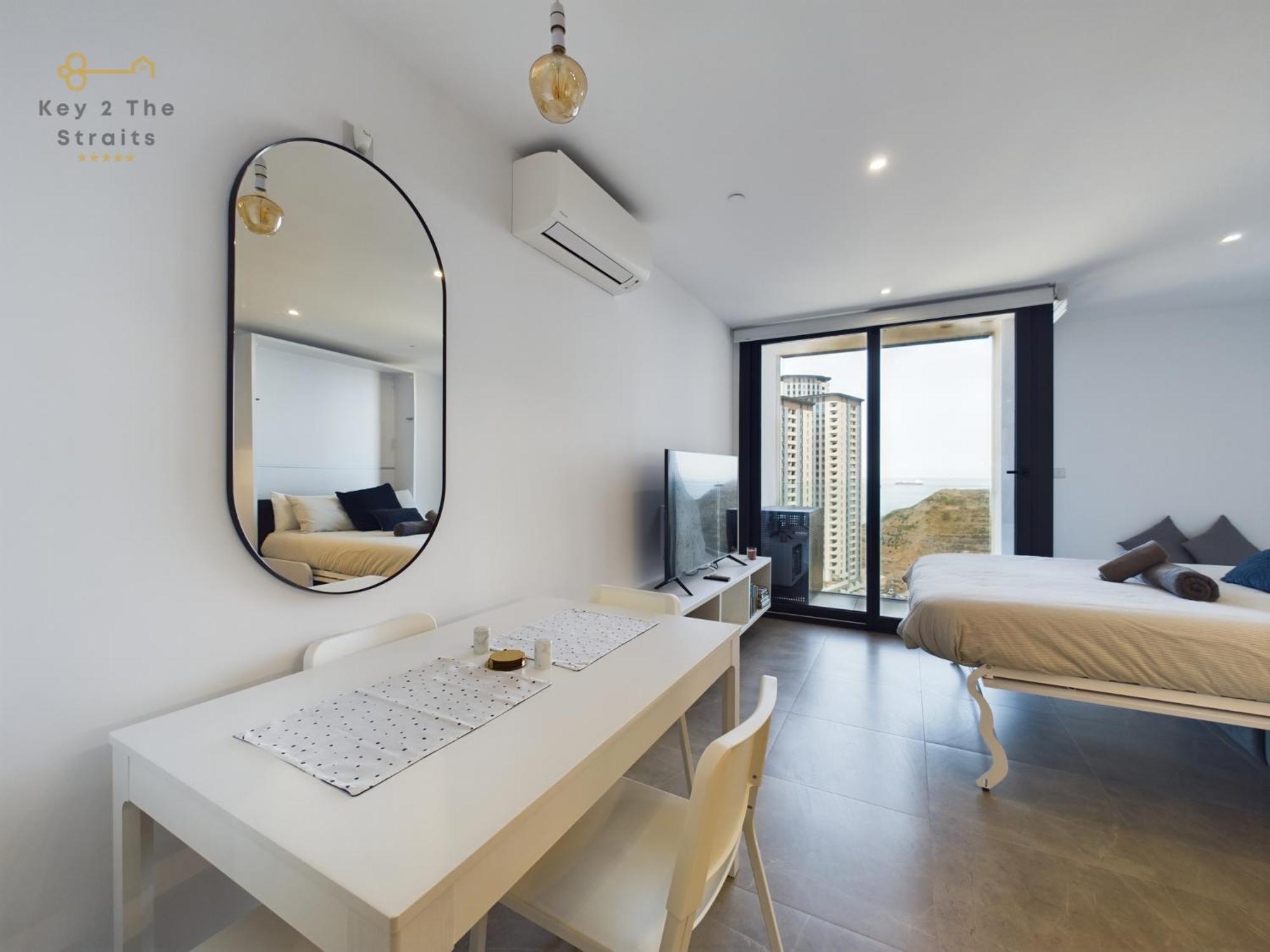 Luxury Sunrise Beach And Oceanview Room With Balcony Gibraltar Exterior foto